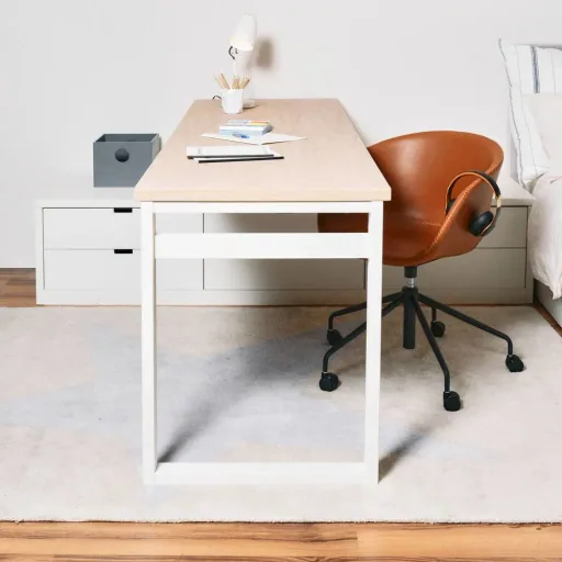 Muba Bespoke konfigurierbarer Schreibtisch 73 cm Tiefe