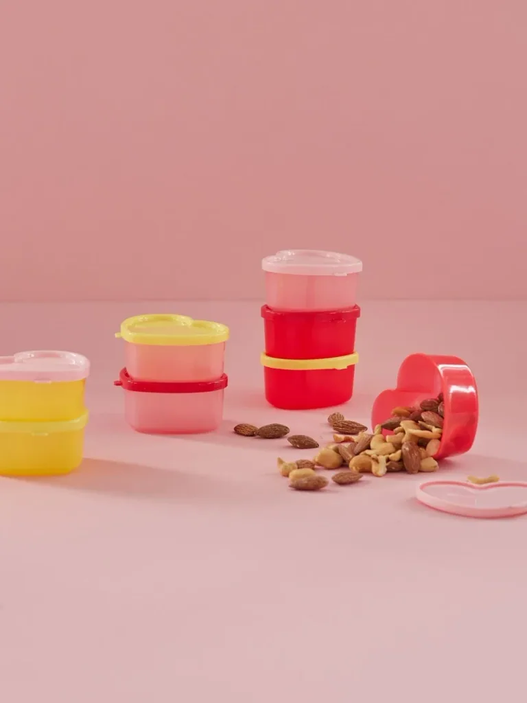 RICE Lebensmittel box - Herzform, 8 Stück in einem Netz, Kunststoff