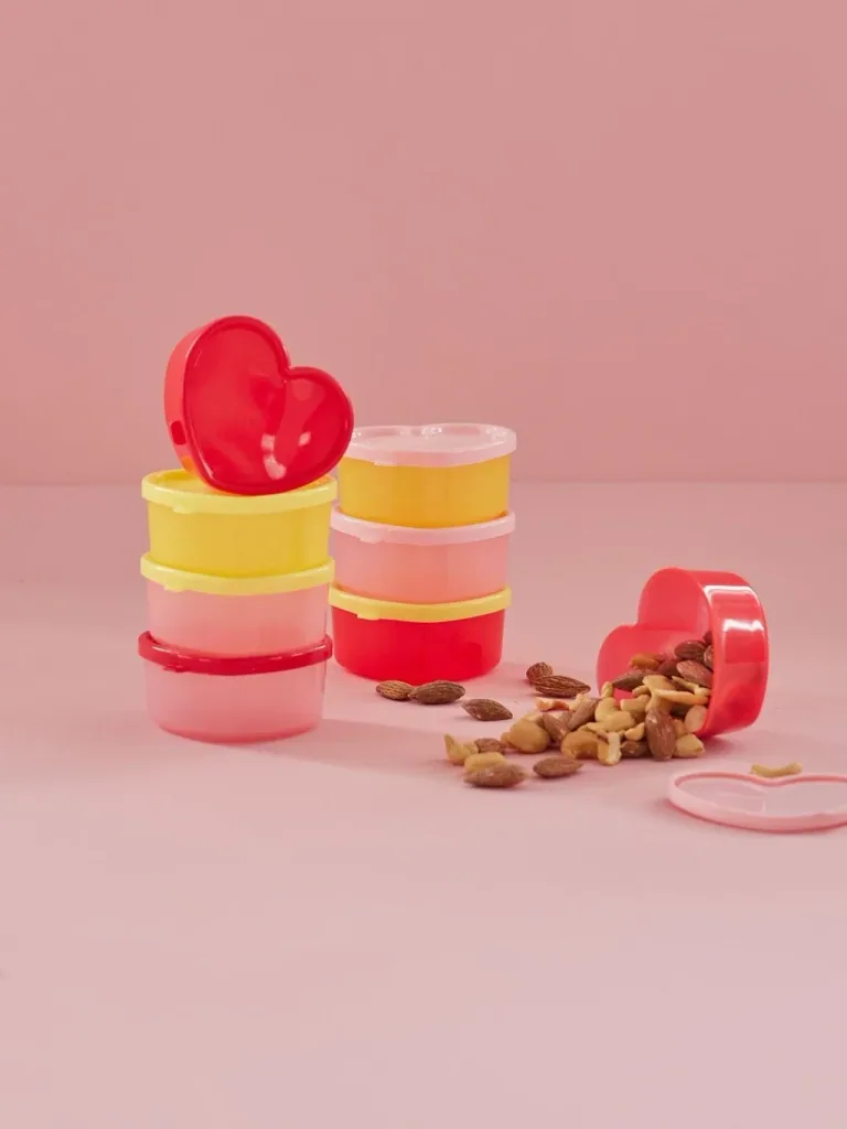 RICE Lebensmittel box - Herzform, 8 Stück in einem Netz, Kunststoff