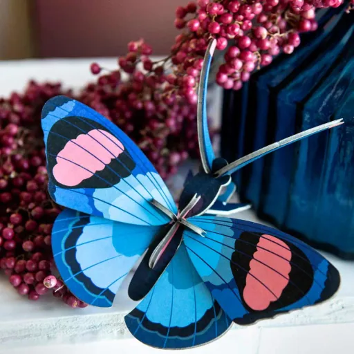 studio ROOF 3D Schmetterling blau Pappe