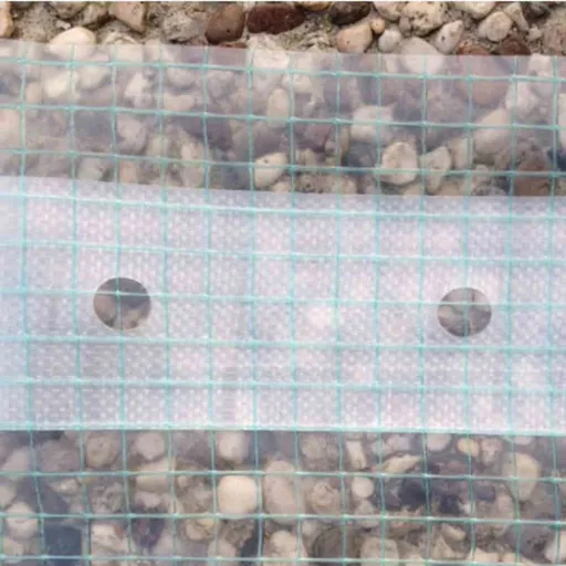 Gitterfolie, Gewächshausfolie, 1,5 Breite x 46 Meter, mit Nagelrand