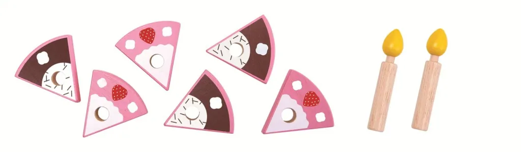 Plan Toys - Geburtstagskuchen Set, Gummibaumholz