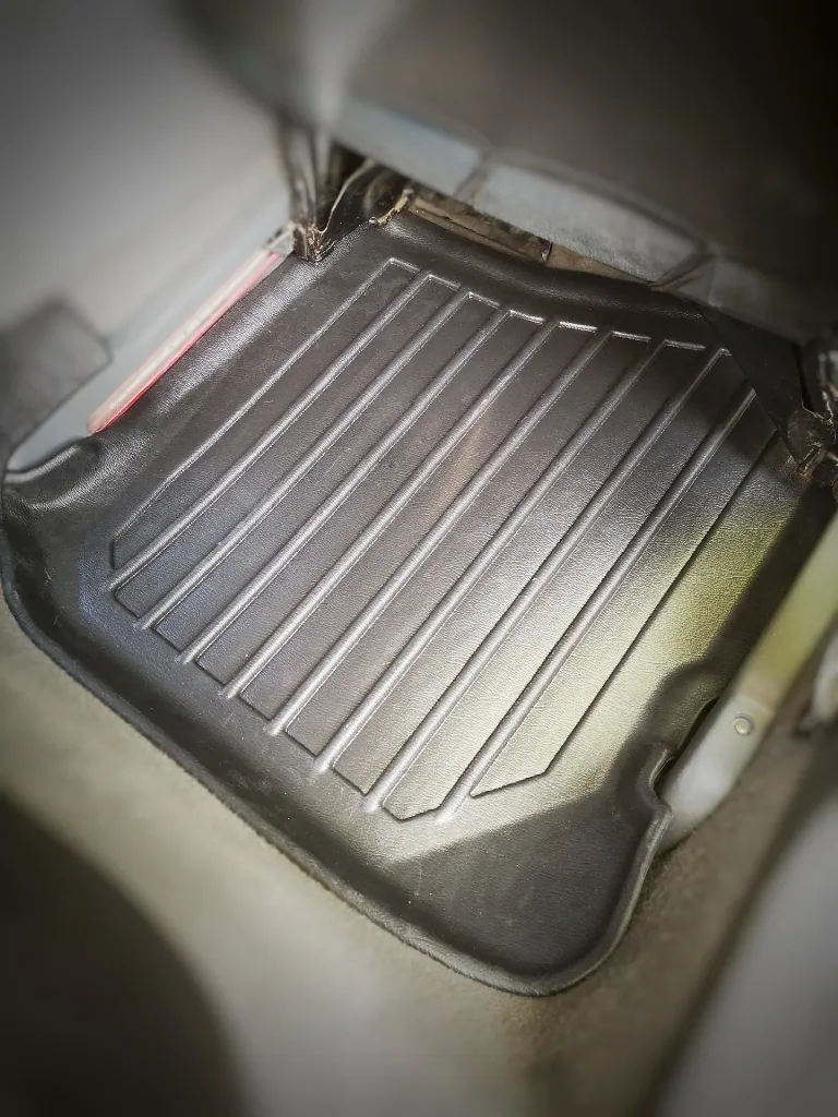 Gummifußmatten Auto 3D für SKODA Octavia I (1996-2004), passgenau, hochrandig, Polyurethan