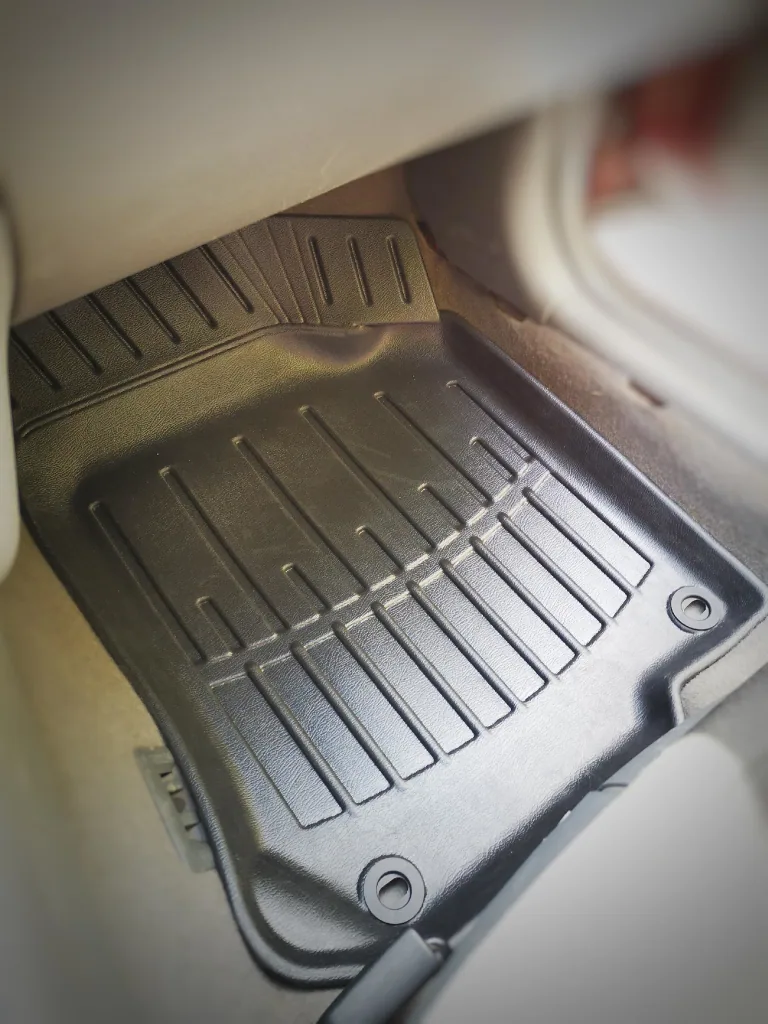 Gummifußmatten Auto 3D für VOLKSWAGEN Golf IV (1997-2003), passgenau, rutschfest