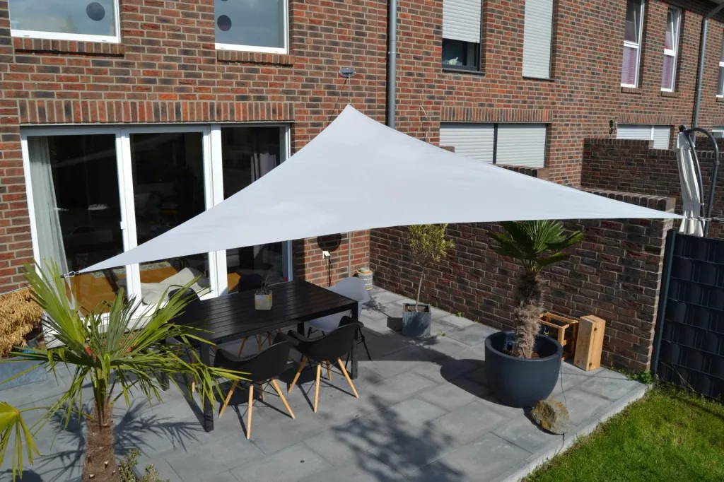 Dreieck-Sonnensegel wasserabweisend silbergrau 360 x 360 x 360cm