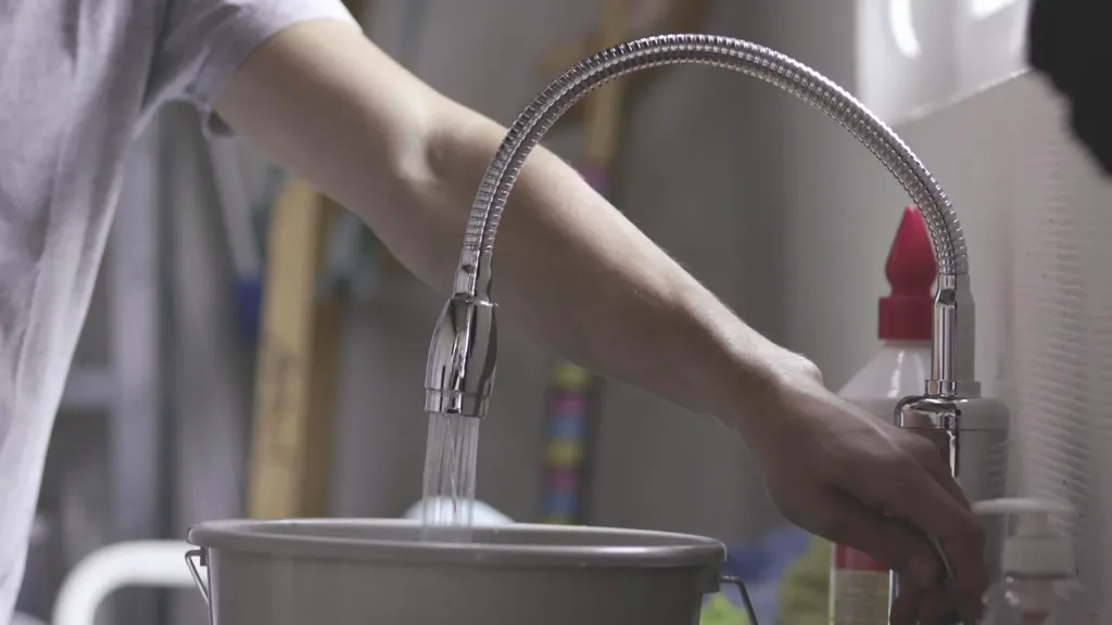 Aquadon Smart Heater, Warm- und Kaltwasserarmatur