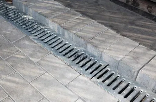 Rinnenigel, 4 m Länge, 120 mm Durchmesser