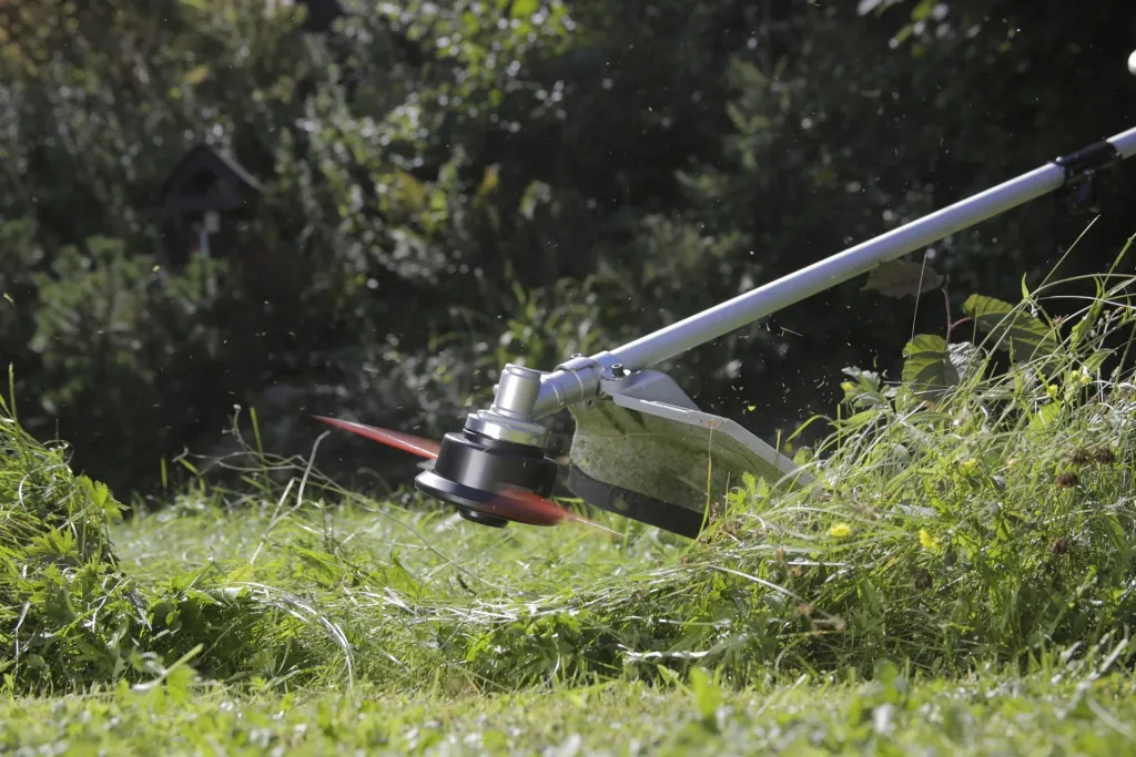 Benzin-Freischneider 4-Takt Motor GM 4T-700 Gartenmeister