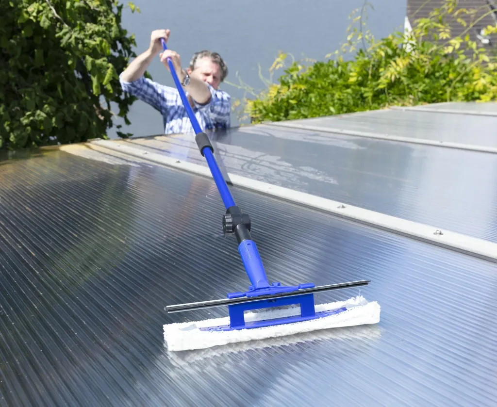 Teleskop-Fensterwischer, mit Schmutzkratzer, 3,88 m
