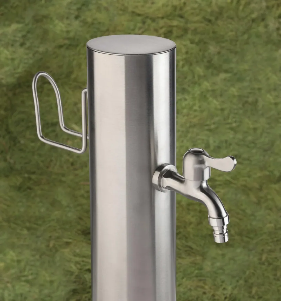 Wasserzapfsäule, inklusive Schlauchhalter + 2 Auslaufhähne, Edelstahl