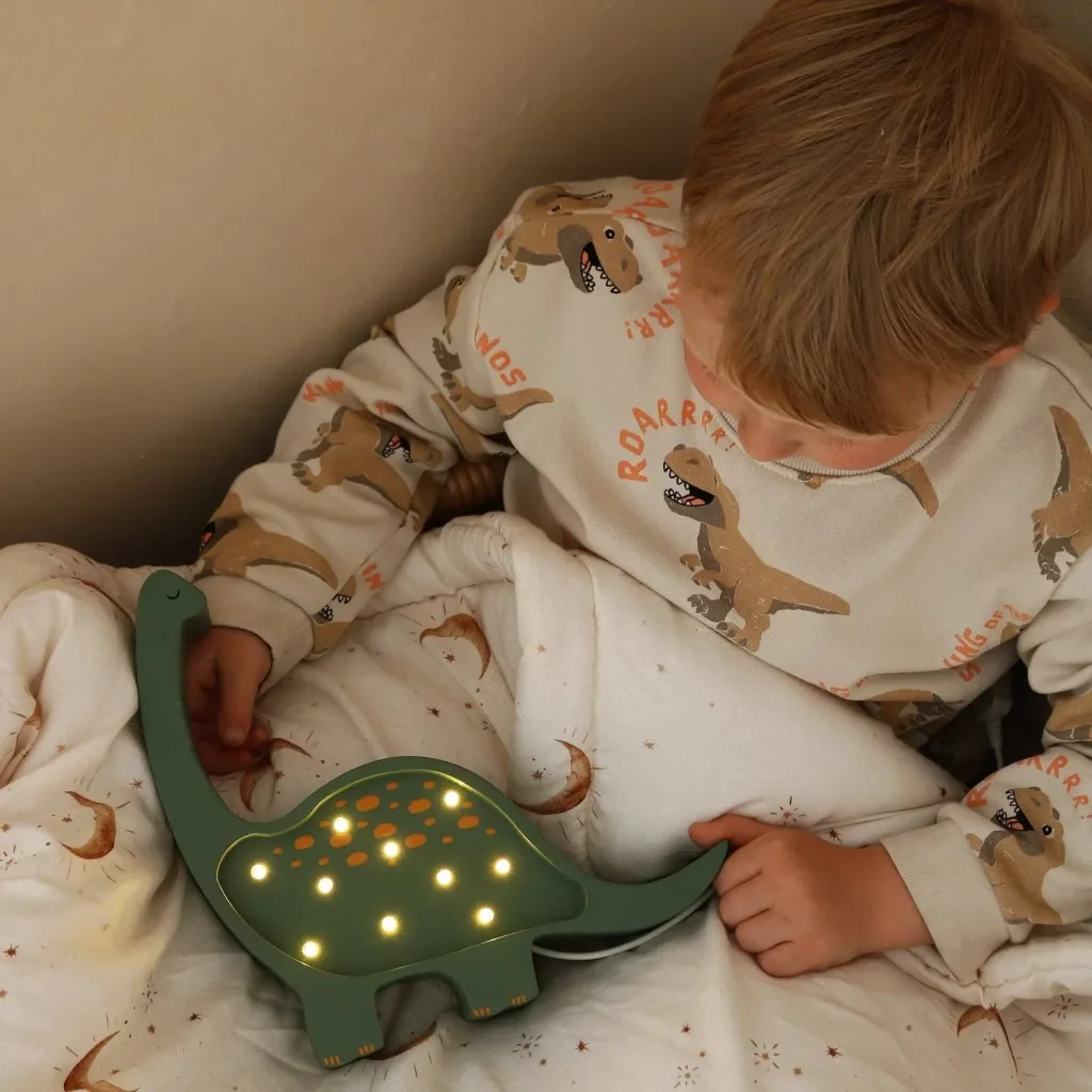 Little Lights Nachtlicht Kinder, Nachtlampe Mini-Dinosaurier - 100% Kiefernholz natur, Farbe: Militärgrün