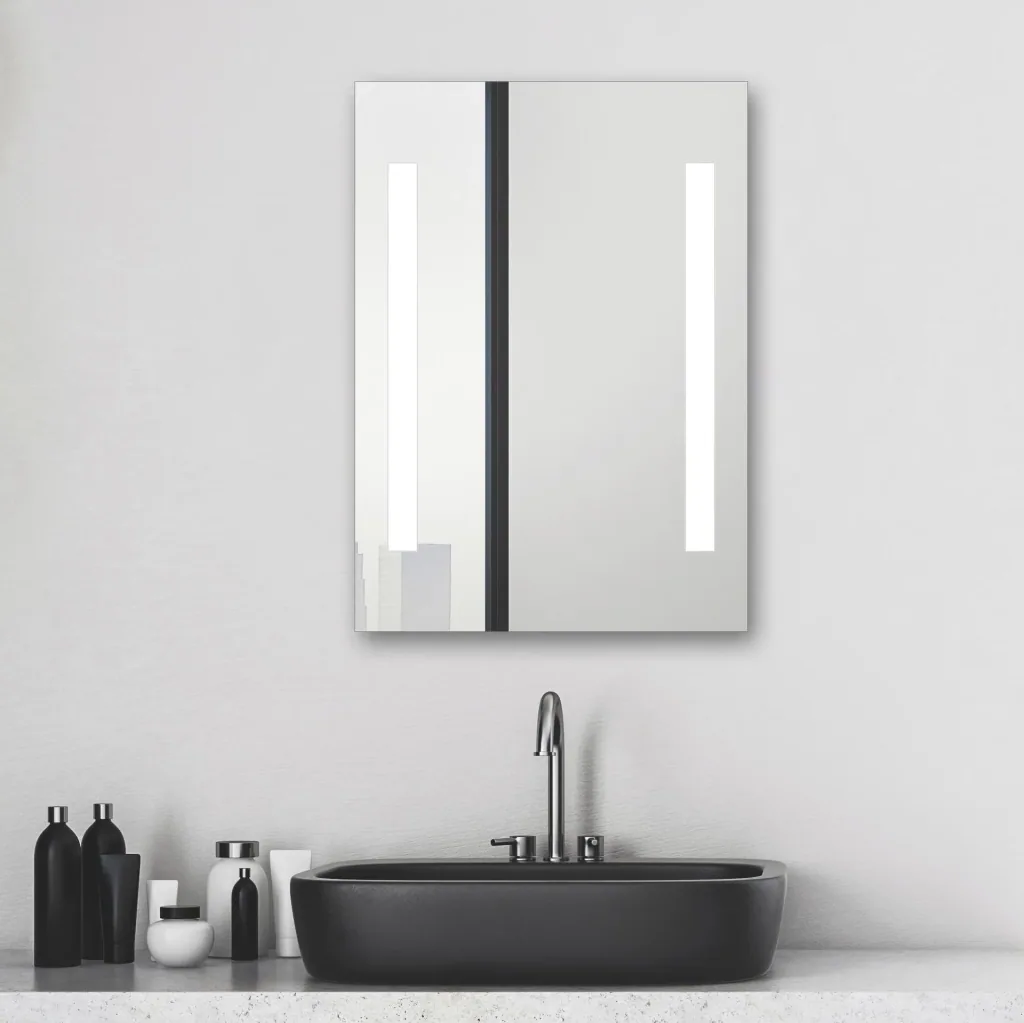 Badezimmerspiegel mit Beleuchtung, "Horizon" - 50 x 70 cm - Lichtfarbe neutral weiß