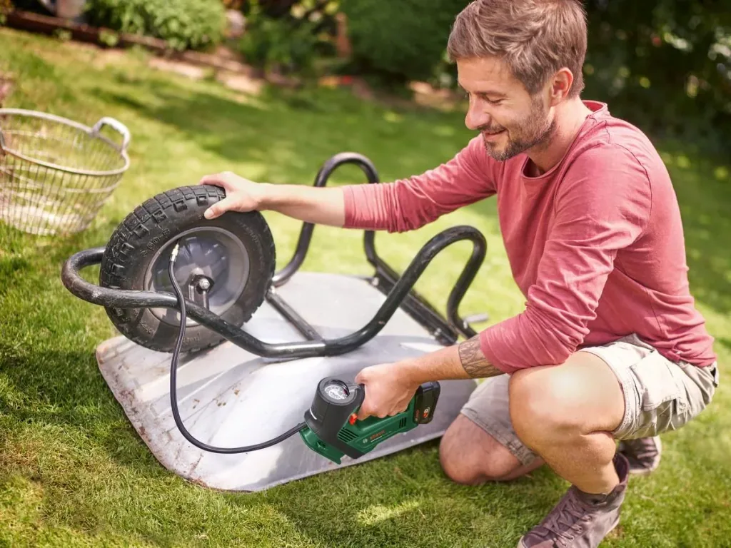 Akku-Druckluftpumpe Universal Pump 18V