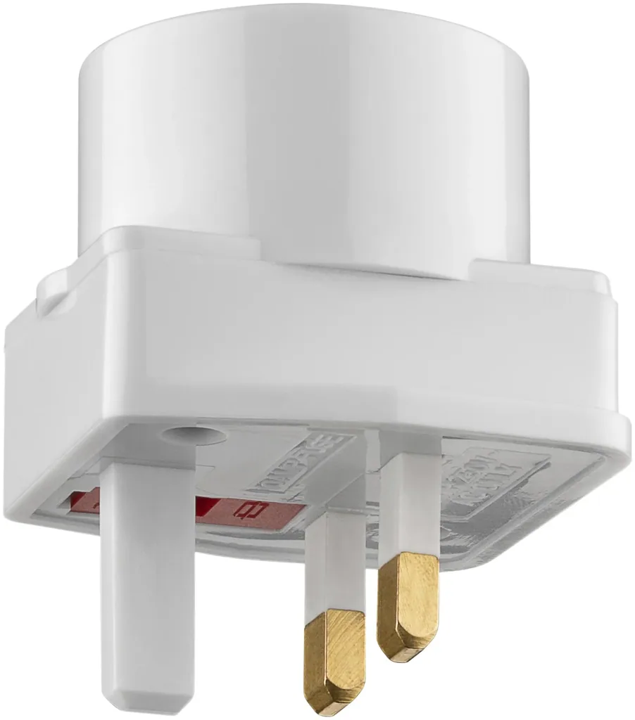 Universales Reiseadapter Set für Südeuropa, Amerika, Asien/Afrika, England