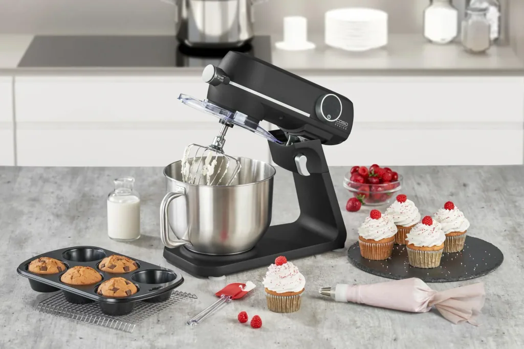 Küchenmaschine KM1800 Black E, Edelstahlschüssel 6 Liter