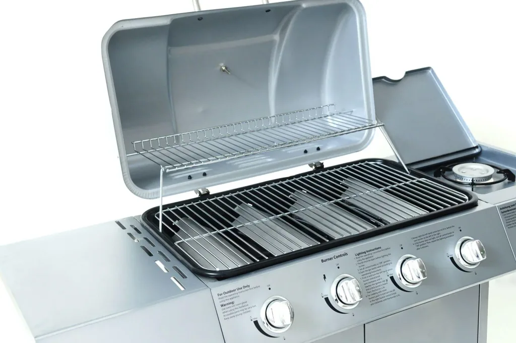 Gasgrill "Dayton" 4 Hauptbrenner + 1 Seitenbrenner, silber