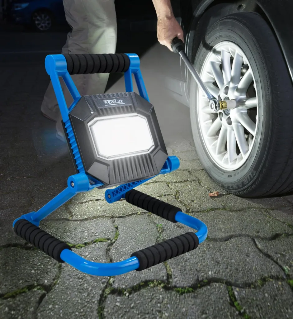 Faltbare LED Arbeitsleuchte,wiederaufladbar, 20 Watt