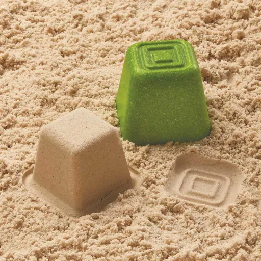 Plan Toys Sandspielzeug-Set Formen