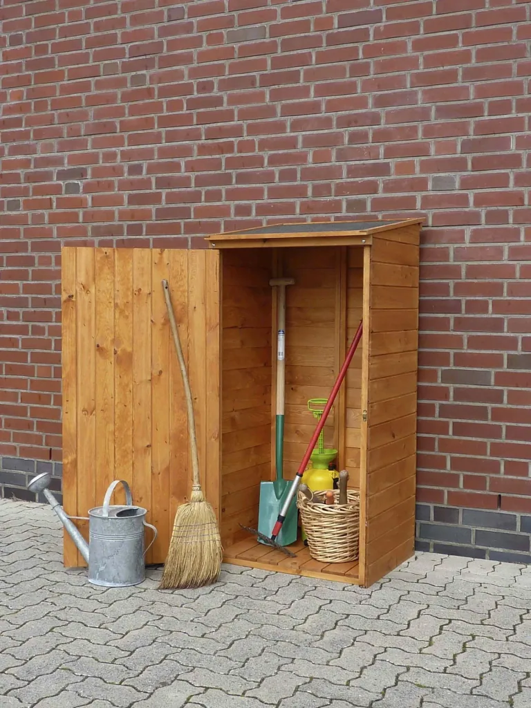 Geräteschrank Speyer, honigbraun (zu 355/01)