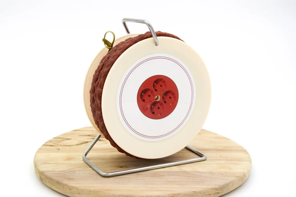 Snackwurst auf Kabeltrommel