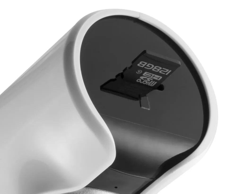 IP- Security Kamera mit 180° Panorama Betrachtungswinkel