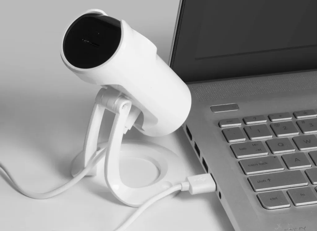 IP- Security Kamera mit 180° Panorama Betrachtungswinkel