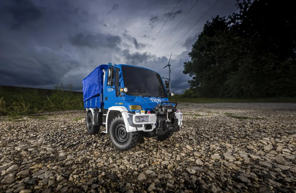 Fahrzeug MB Unimog U300 THW 2.4 GHz 100 % RTR 1:12