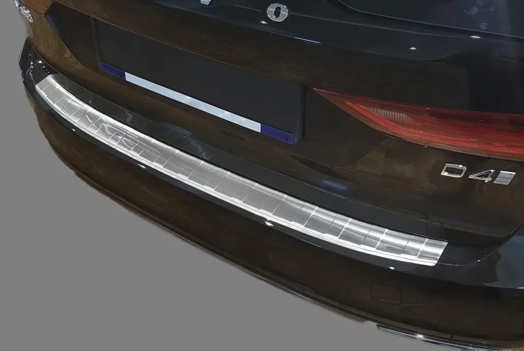 Ladekantenschutz Edelstahl für Volvo V90 Cross Country, Baujahr 2016>
