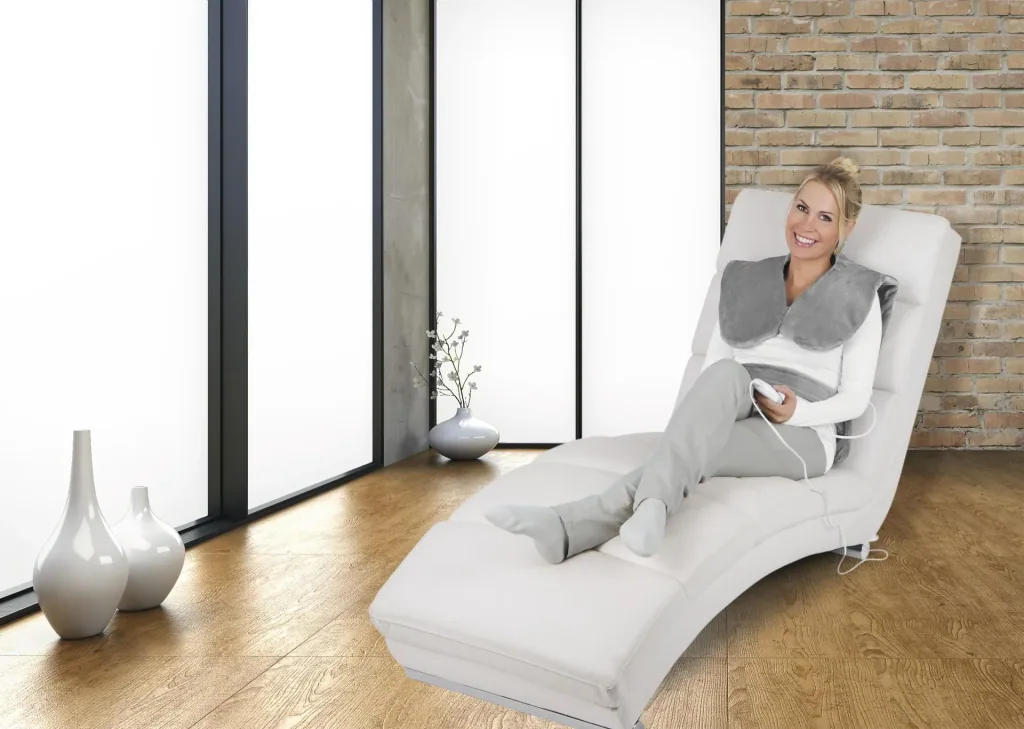 2 in 1 Heizdecke, Massagefunktion, 100 Watt, Grau