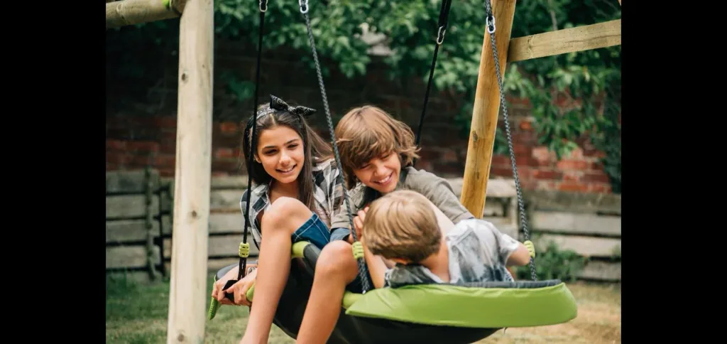 Nestschaukel Glide, Outdoor-Nestschaukel und Hängematte für Kinder, Schaukelseile höhenverstellbar, lime grün
