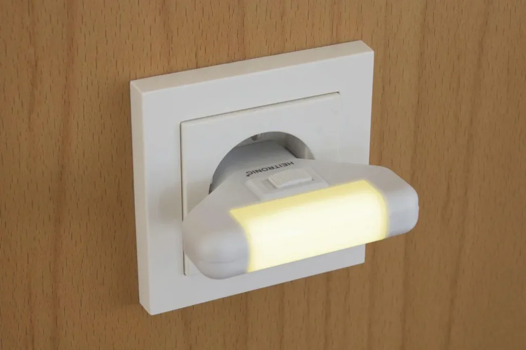 LED Nachtlicht mit Schalter und 5 LEDs, 1 Watt