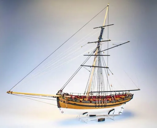 Bausatz HM Cutter Alert 1777 im Maßstab 1:64