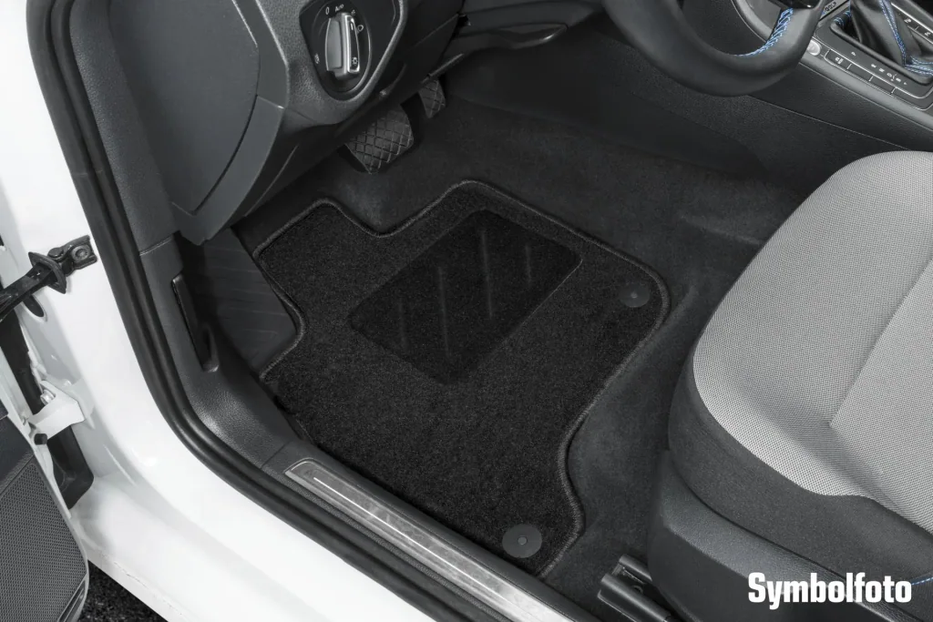 Passform Fußmatten für VW Amarok BJ 09/2010 - Heute