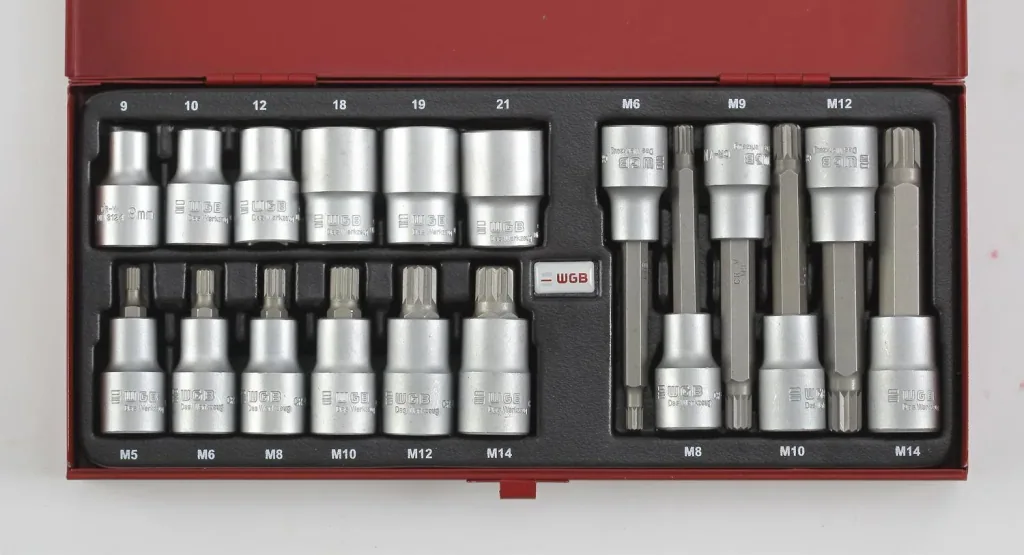 Steckschlüssel-Garnitur 1/2" mit XZN Bits 18-teilig