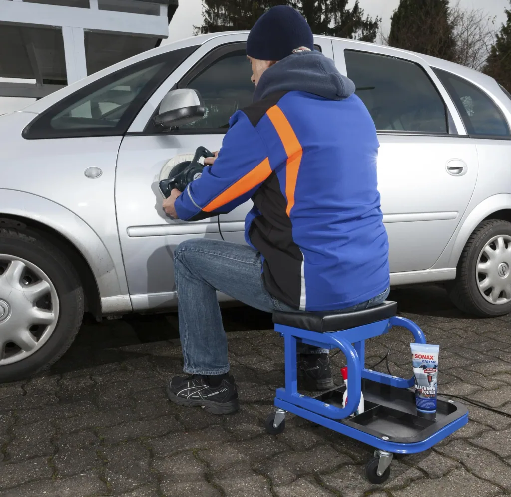 Rollsitz mit Schublade