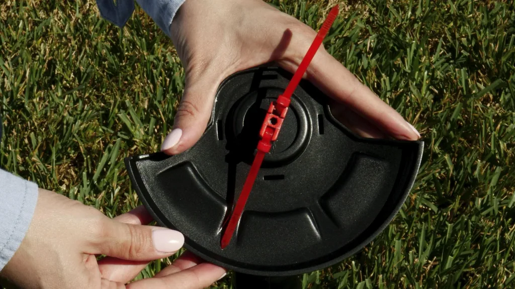 Akku-Rasentrimmer „Bionic Trimmer“