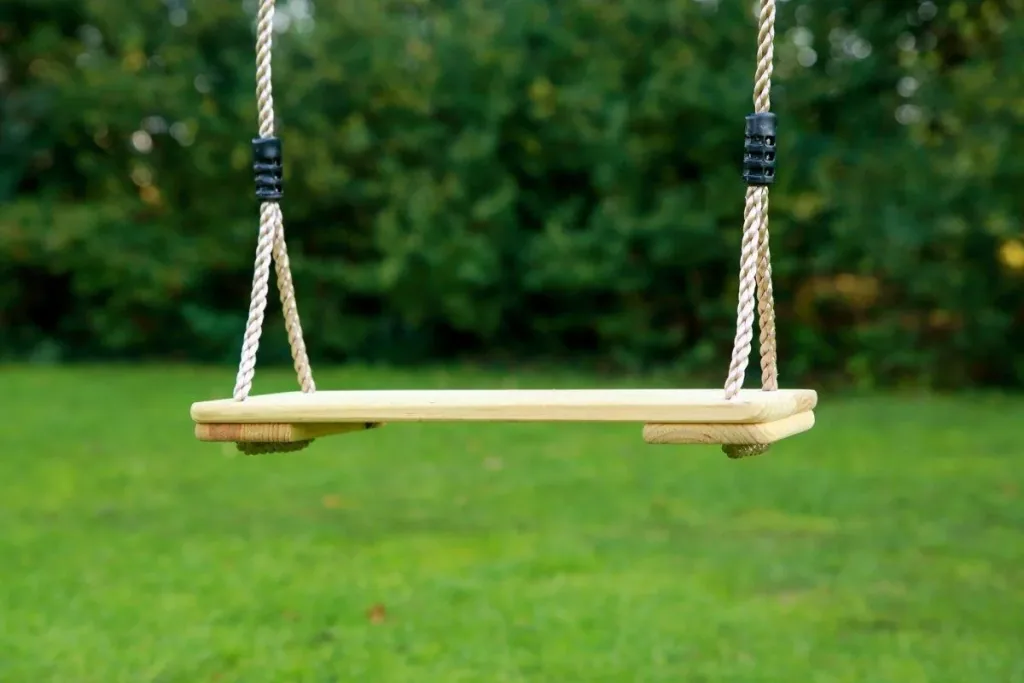 Schaukelsitz aus Holz