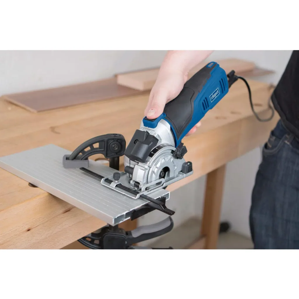 Eintauchschnittsäge PL285 - 600W, 89mm, 220-240V, + 3-teiliger zusätzlicher Sägeblattsatz
