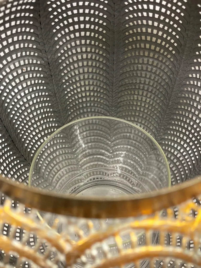 Laterne Metall Antik mit Glaseinsatz