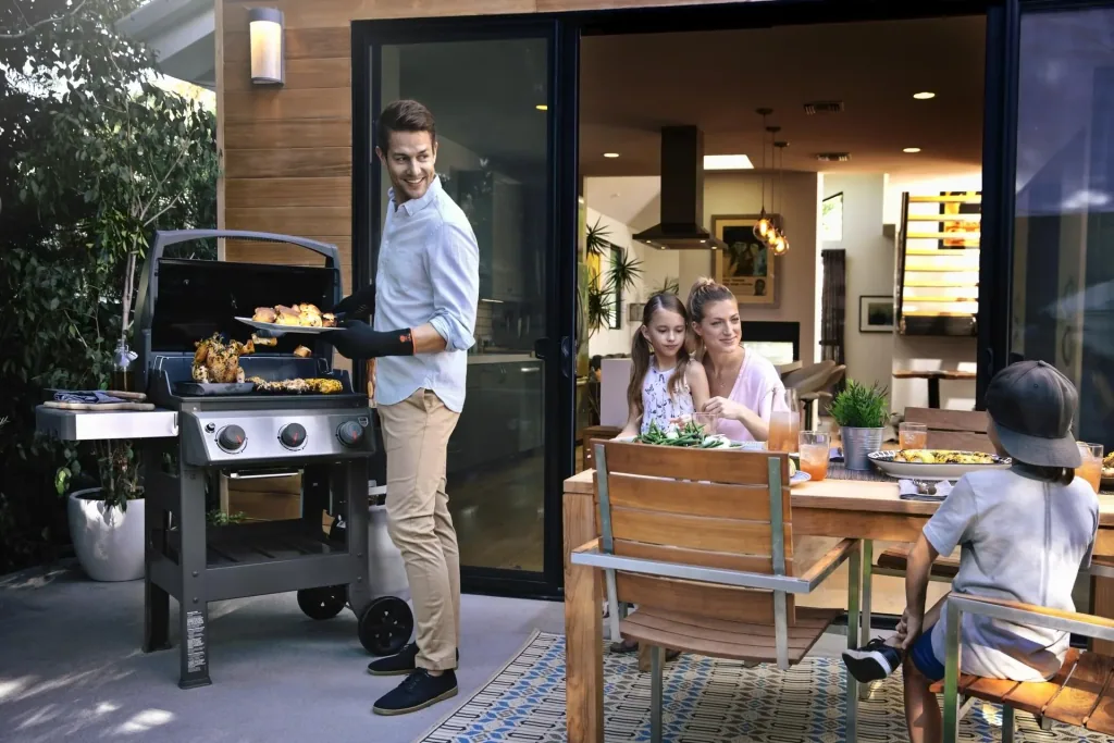 Gasgrill Spirit II E-310 GBS, black