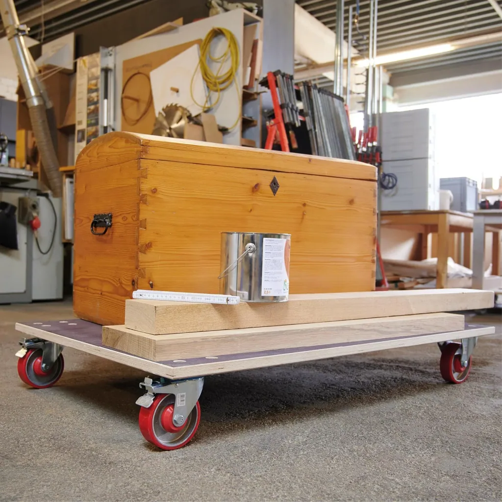 Transporthilfe MM 1349, 120 x 80 x 18 cm, harte Rollen Ø 125 mm Rollenlager, 2 Bremsen, Platte FSC®, Tragkraft 1.000 kg