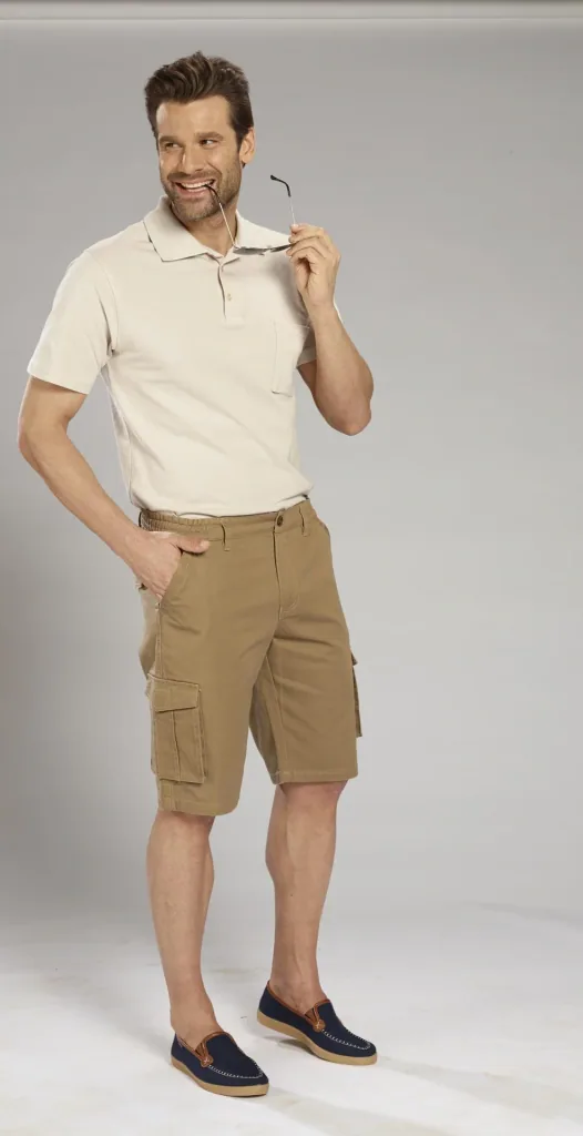 Cargoshorts mit Dehnbund, Farbe sand, Gr.54