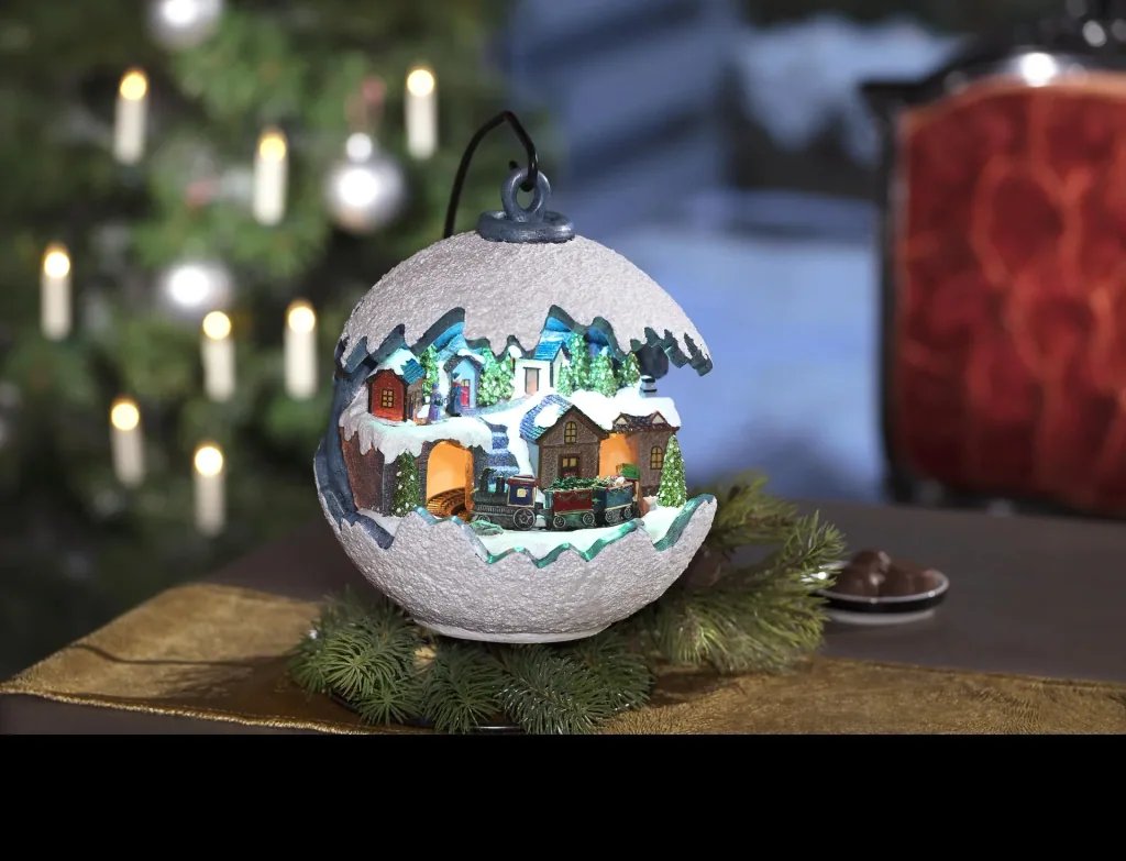 Weihnachtskugel mit fahrendem Zug, LED Licht und Musik