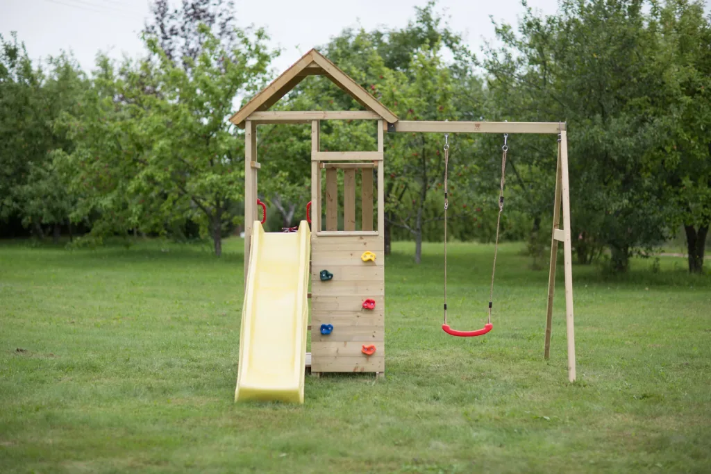 Wendi Toys Spielturm Pelikan