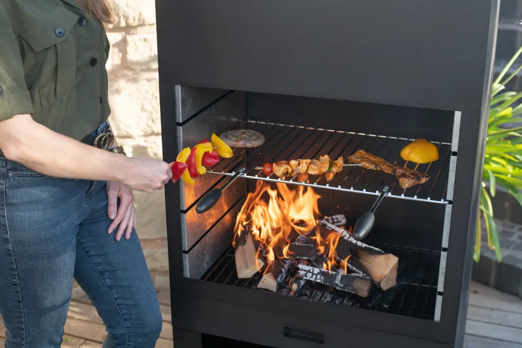 Westmann Grill und Gartenkamin schwarz
