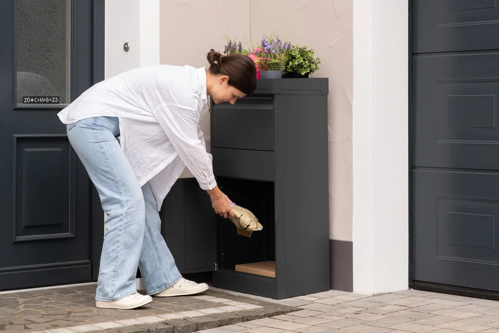 Westmann Paketbox Piet Metall anthrazit
