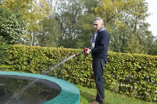 Hochleistungs Waschpistole "F1 AQUABLASTER" + 1 x Glanz Shampoo