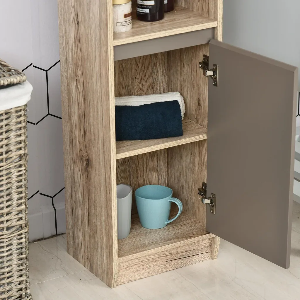 Zimmerschrank mit 2 Regalen und 2 Schränken mit Türen
