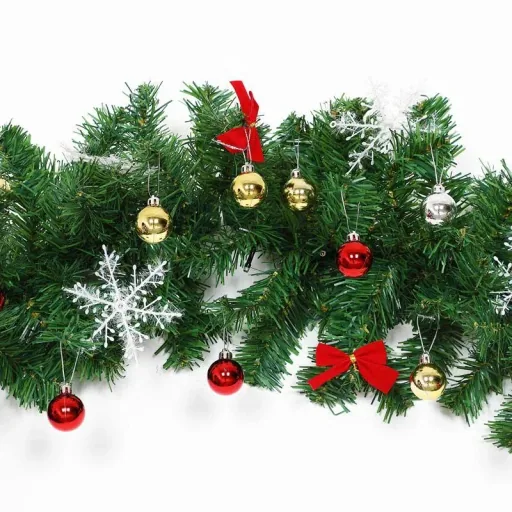 Girlande Weihnachtskranz 5m mit 80 LED's inkl. Dekoration für drinnen/außen
