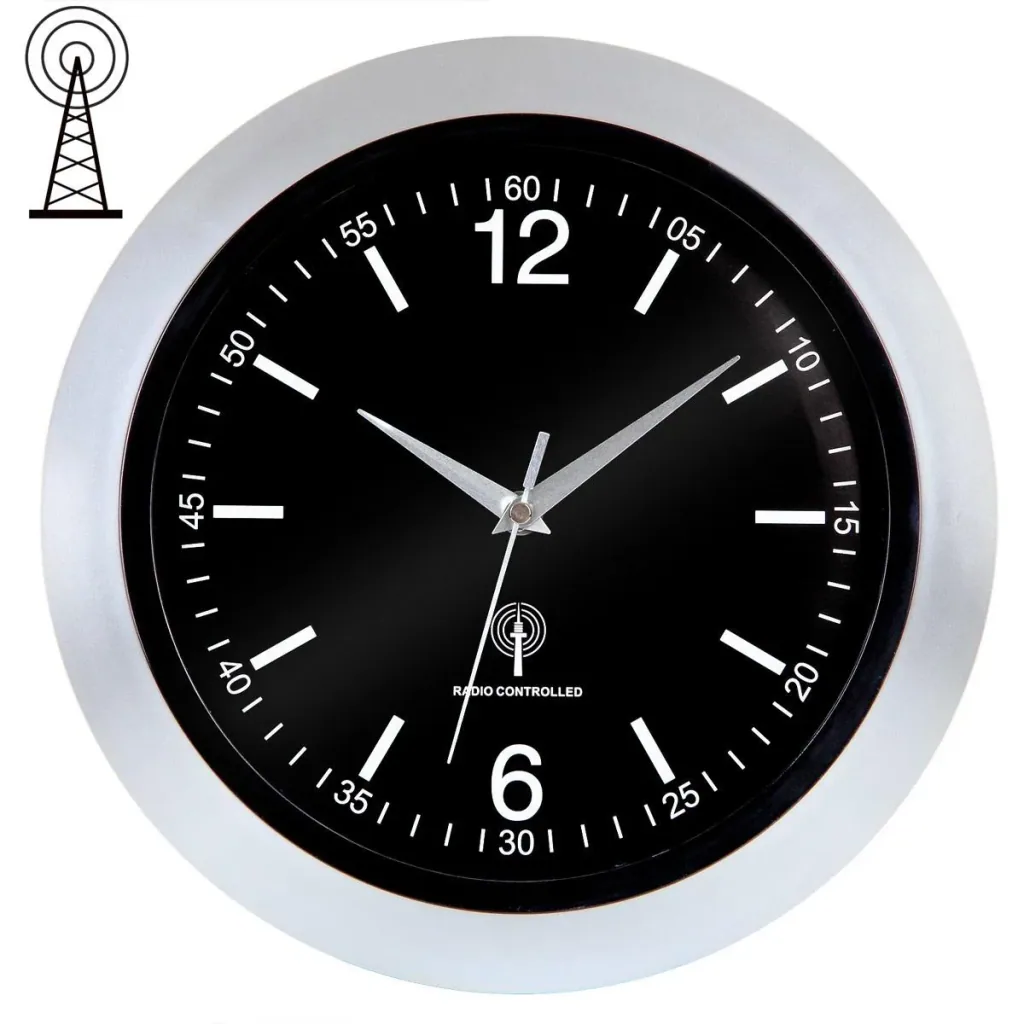 Wanduhr silber/schwarz Ø30cm